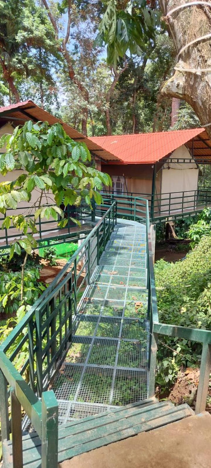 Devi Villa - Plantation Retreat And Forest Getaway Kutta 외부 사진